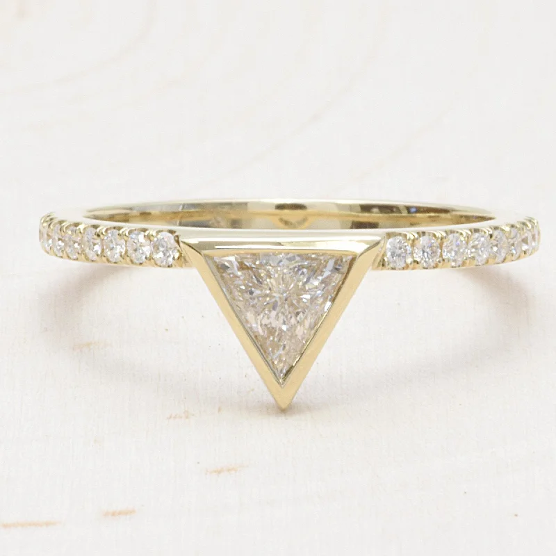 Sesame sprout ring-14K Yellow Gold Triangle Diamond Engagement Ring