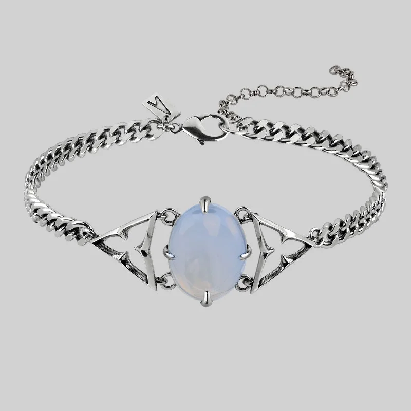 Branch stem necklace-CENTAURUS. Gothic Trefoil Opalite Choker - Silver