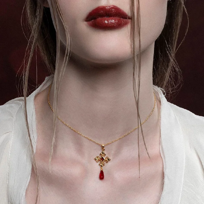 Coral seed necklace-CRIMSON. Fleur de Lis Garnet Collar - Gold