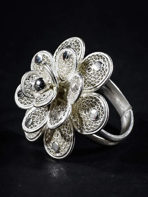 Wavy rim ring-Classic Floral