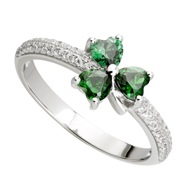 Fleck finish ring-Green Cubic Zirconia Shamrock Ring