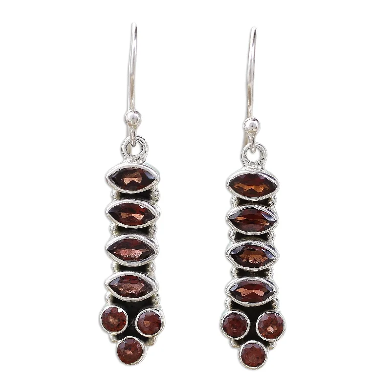 Quartz point earrings-Handmade Sterling Silver 'Incandescent Passion' Garnet Earrings (India)