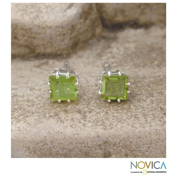 Heptagon stone earrings-Handmade Sterling Silver 'Lucky Squares' Peridot Earrings (India)