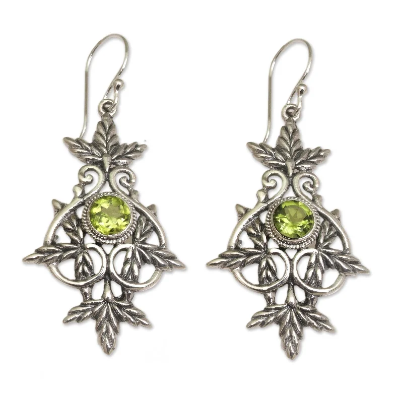 Round-cut zircon earrings-NOVICA Handmade Marvelous Vintage Peridot Earrings (Indonesia) - Silver - 2*0.9